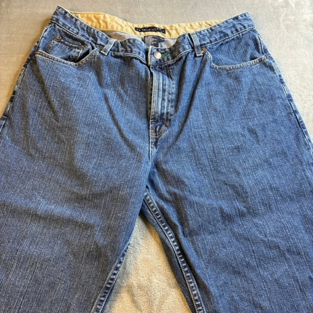 Vtg Tommy Hilfiger Men Relaxed Fit Straight Leg Blue Denim Jeans 38x30 Med Wash